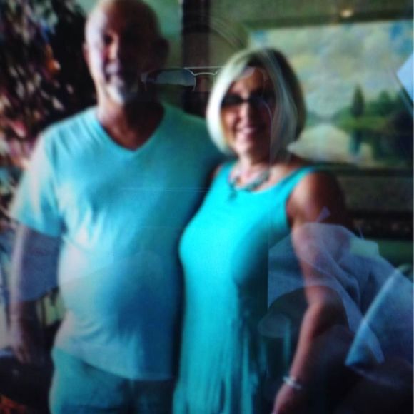 Meet your Posher, Beth - Picture 1 of 1